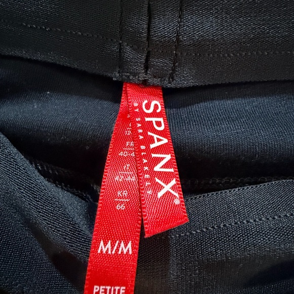 SPANX Black Leggings - Picture 3 of 3